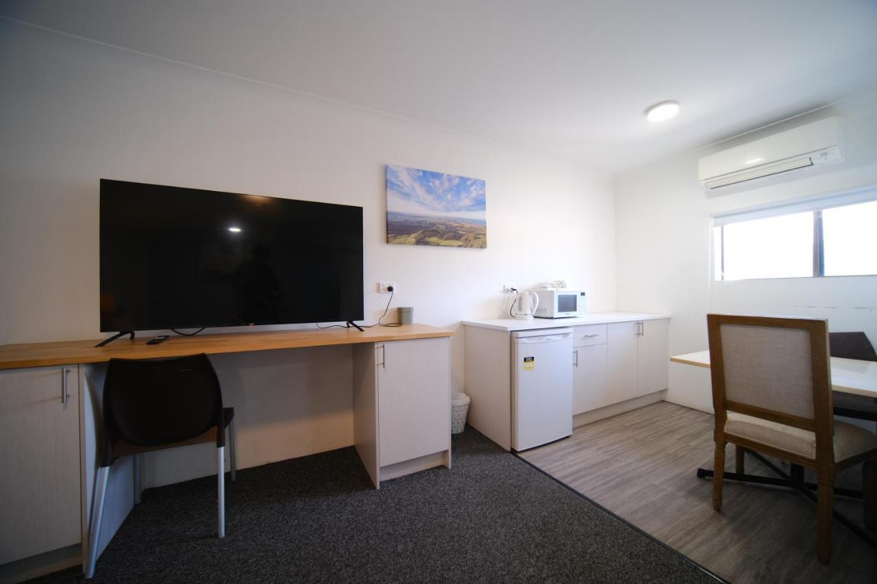 Lakeside Inn Wollongong Primbee Ngoại thất bức ảnh