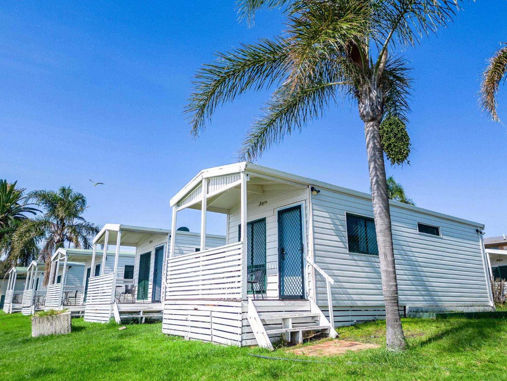 Lakeside Inn Wollongong Primbee Ngoại thất bức ảnh