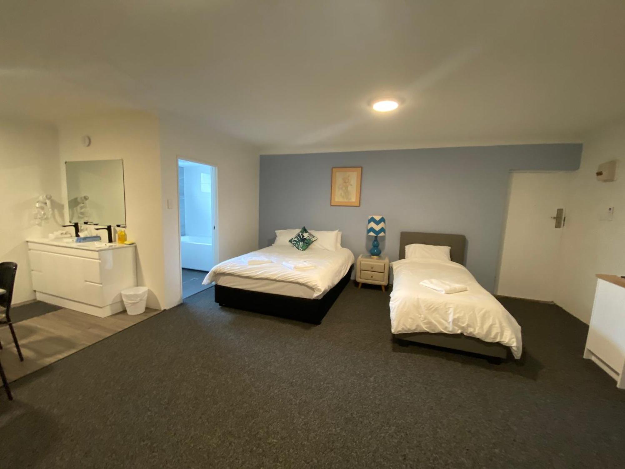 Lakeside Inn Wollongong Primbee Ngoại thất bức ảnh